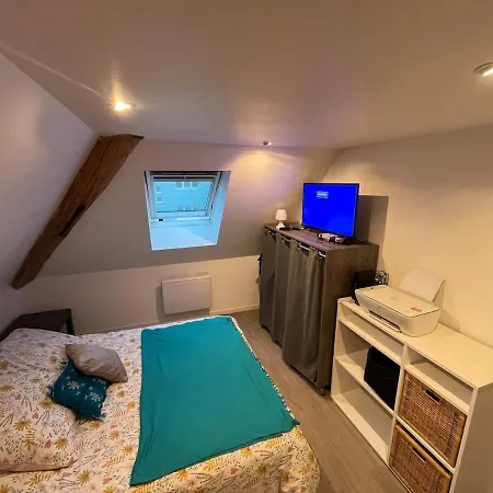 Apartment 2 Pieces Atypique